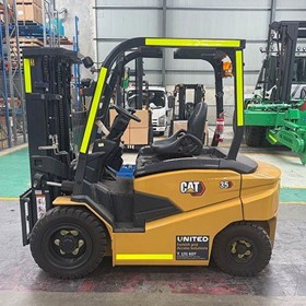 4-Wheel Electric Forklift | EP35CB