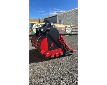Roo Attachments - 50T HD Rock Bucket