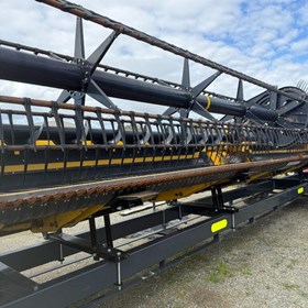 Used Harvester Front 8240 PKS-EQ0008414