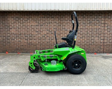 Conquest - SDMS60 Ride On Electric Zero Turn Mower - Fully Refurbished