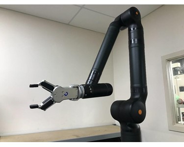 OnRobot - End Of Arm Plug & Produce cobot grippers for multiple purposes
