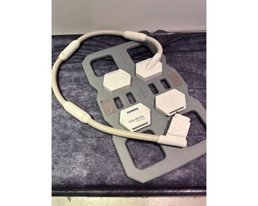 Siemens - Essenza 1.5T [MRI Scanner] [EX4316]