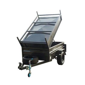 Box Trailer with Lid