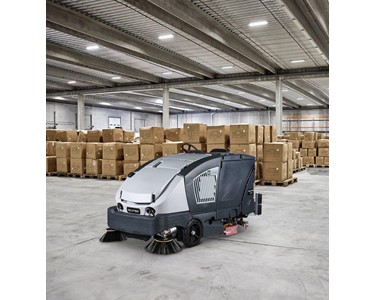 Nilfisk - Sweeper / Scrubber / Dryer Combination / CS7020