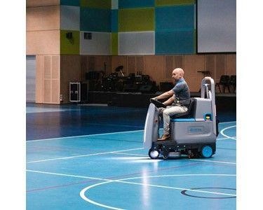 i-team - Ride On Scrubber | i-drive 