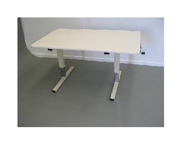 Mechanical Height Adjustable Table