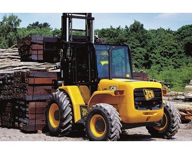 JCB - Rough Terrain Forklift - 945