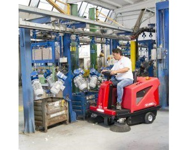 RCM - Atom Rider Sweeper