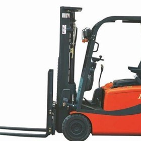 1.8T Four Wheel Electric Forklift