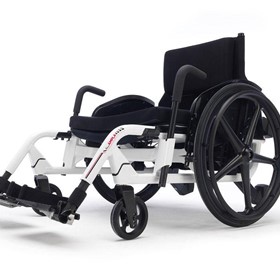 Heavy Duty Wheelchair | Action Ampla