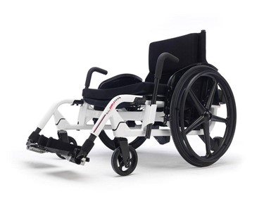 Invacare - Heavy Duty Wheelchair | Action Ampla