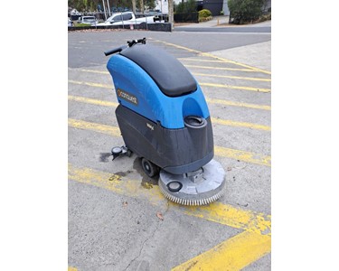 Conquest - Fully Refurbished- HDS55 Walk Behind Power Scrubber -215007117