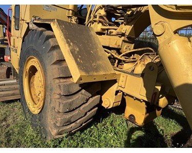 Michigan - Used Wheel Scraper | 110-15B