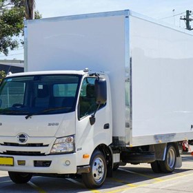 300 Series 616 3430 Wide Pantech Truck