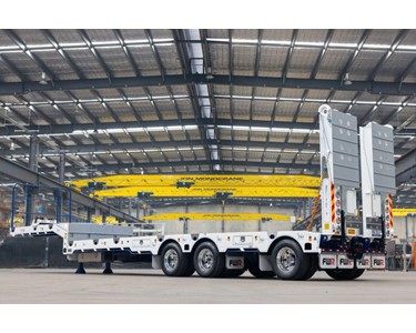 FWR - Tri Axle Drop Deck – 4m Widener