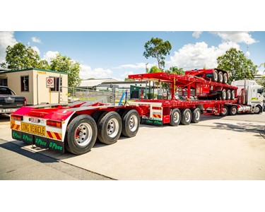 Dolly Trailers