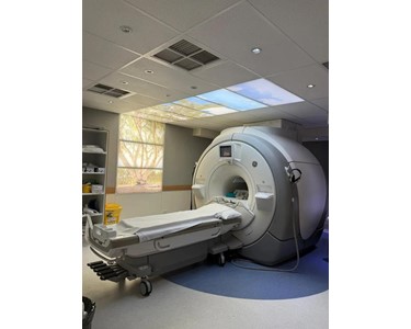 GE - Discovery MR750 3T | MRI Scanner | EX4686