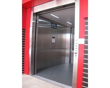 Harwel - Commercial Lifts & Elevators | HW8