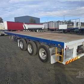 Used Flat Top Trailer | 2014 HOWARD PORTER 13.7 m x 250 cm Steel 