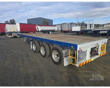 Used Flat Top Trailer | 2014 HOWARD PORTER 13.7 m x 250 cm Steel 