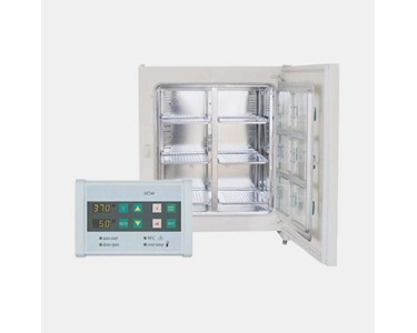 Labec - CO2 Incubators | Air-Jacketed HF90 | HF240