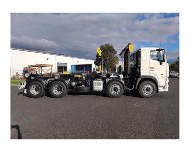 Hino - FY 3248 AMT Air Hook Lifter
