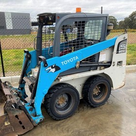 Used Huski 5SDK5 Skid Steer Loader