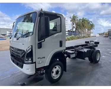 Isuzu - N Series Cab Chassis Truck 4x4 2026