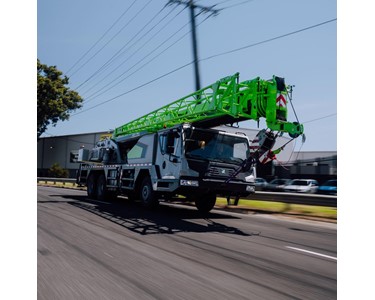 Zoomlion - Hydraulic Truck Crane 25T ZTC250V