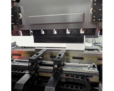 WAD-170-800T/5000-AU CNC Press Brake