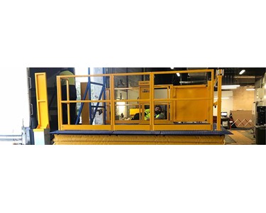 SAFETECH - Dock Scissor Hoists