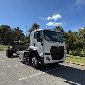 Cab Chassis Truck | Condor Pk Pk 17 300