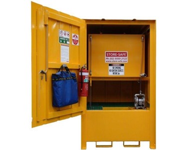 Store-Safe Waste Oil / Recycling Collection Store