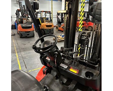 Hyworth - 2.5T Gas Forklift 4.5m lift Container Mast