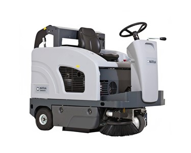 Nilfisk - Ride-On Sweeper | Battery Hybrid