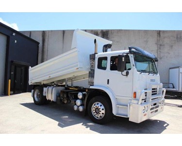Iveco - Used Tipper Truck | Acco 2350G 280 