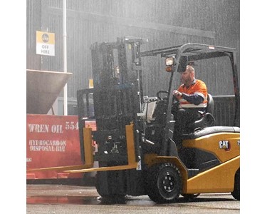 Cat - 4-Wheel Electric Forklift | 1-3.5 Tonne