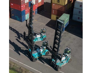 Konecranes - Empty Container Handler | 3-8 High