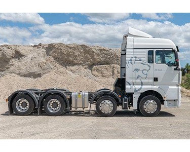 Tipper Cab Chasis | G7S 8x4 