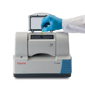 Nicolet iS5N FT-NIR spectrometer