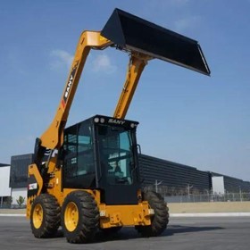 Vertical Lift Skid Steer Loader | SS270V (Stage V)