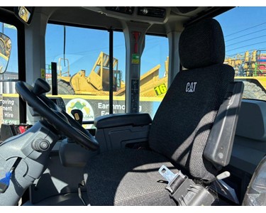 Caterpillar - Used Wheel Loader 924K