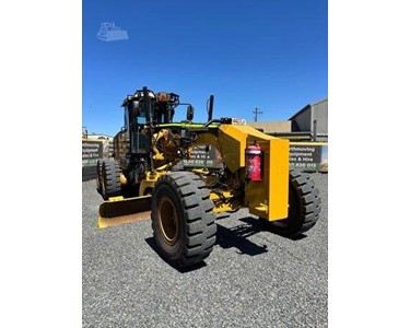 Caterpillar - Motor Graders 183 HP | 140M