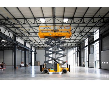 Rough Terrain Scissor Lift | HS18 E