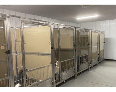 Aeolus - Draining Walk-in Kennels