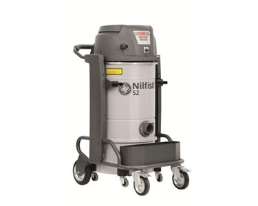 Nilfisk - Hazardous Dust Vacuum Cleaner | S2 & S3 CFM 