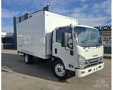 Used Pantech Truck | 2018 ISUZU NQR87-190 
