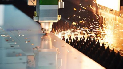 The Integral Role of 16-Bar High-Pressure Air Compressors in Fibre Laser Applications