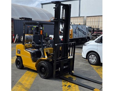 Cat - Used Cat 3.0T LPG Forklift – GP30NT-C