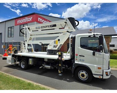GSR - Truck Mounted Lift | GSR E250PXJ Hino FC 1124 4x2